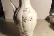 Lovely Vase Royal Porzellan Bavaria K P M Germany Handarbeit.