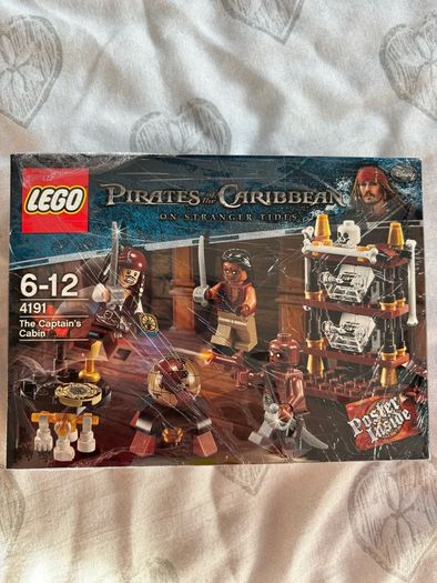 Lego 4191 Pirates of the Caribbean The Captains Cabin