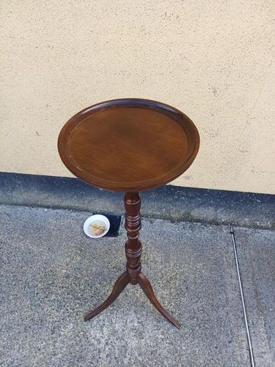 Vintage Mahogany Wine/Plant Stand
