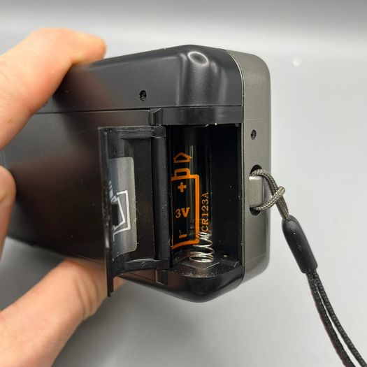 Praktica Voyager ZOOM fifty 35mm Film Camera Point & Shoot