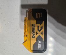 dewalt battery