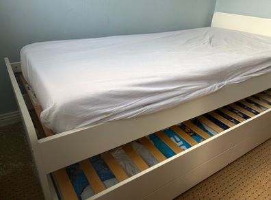 Guest bed with under bed and storage