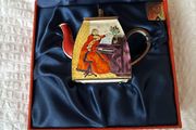 Charlotte di Vita Collector's Miniature Teapot