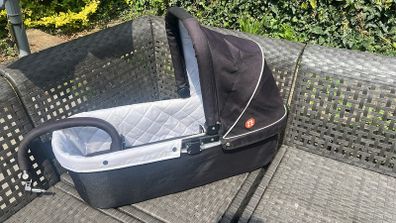 Outnabout Double Carrycot and Adaptor