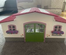 schleich stables