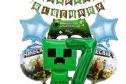 Minecraft Number &amp; Flag Decoration Set 8 Pieces Steve &amp; Alex