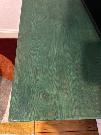 green table