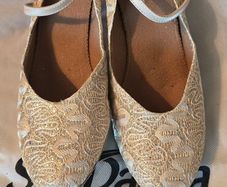 soDanca dance shoes Gold size 5 1/2