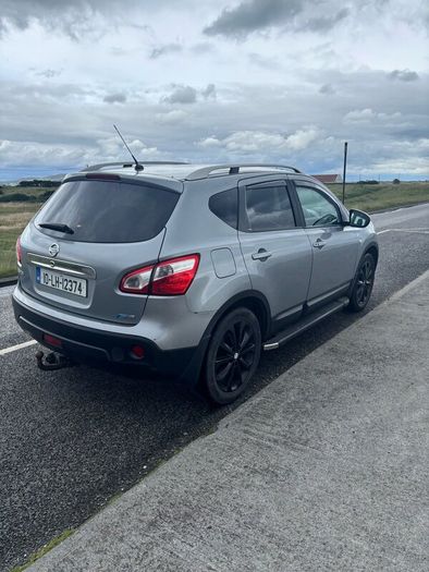 Nissan quashqai