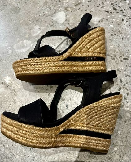 U.S Polo Assn. sandals