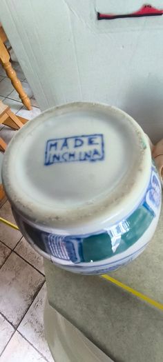 2 Items O Pottery  1- Large Platter 19.00 Euro. 40 X 31 Cm. 2-vintage Chinese Vase, 1960s 32.00