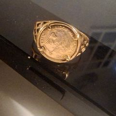 9ct ring with 22ct coin