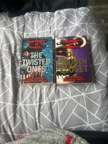 Five Nights at Freddy's book