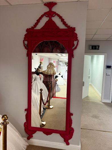 MUST GO! Vintage Style Throne, Chairs (big&small), Mirrors & Flower Arch - QUICK SALE!