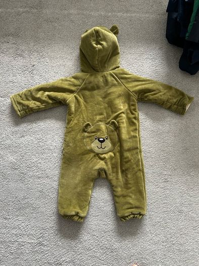 snowsuit 9-12 months