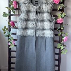 gilet Bnwt size 10 Ella boo grey sleeveless coat with fake fur contrast