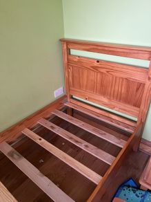 Single bed frame
