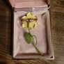 Rembrandt rose brooch Image 2
