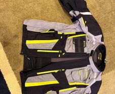 KLIM Gore-Tex Pro Jacket XL  KLIM Gore-Tex Pro Pants Like New (1 month use)