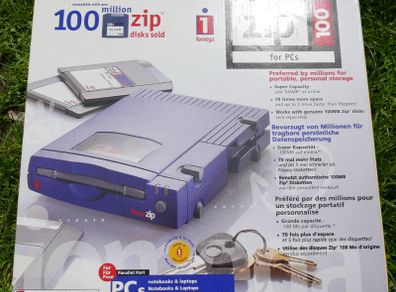 Zip 100 Drive (never used in original box)