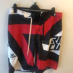 Rip curl shorts (34")
