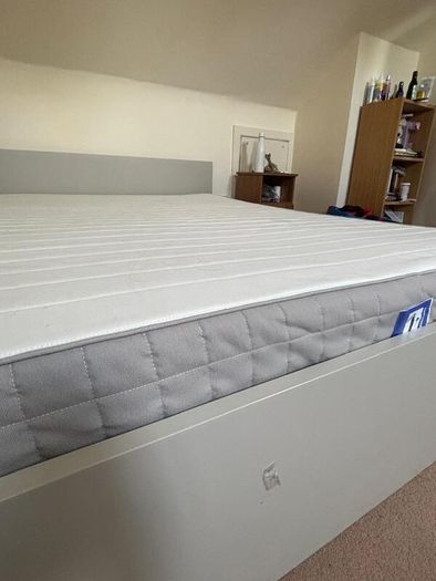 Double bed with mattress
