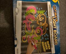 Crayola Ultimate light board