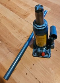 3 Tonne Bottle Jack