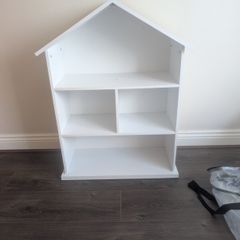 kids bookshelf