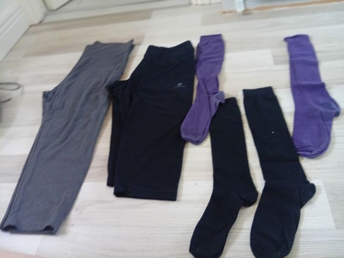 Leggings (2 Pieces) + 2 Pair of Socks