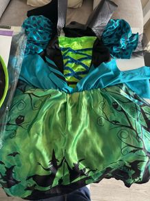 witch costume