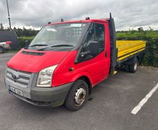 Trucks,Trailers garage equipment