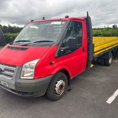 Trucks,Trailers garage equipment