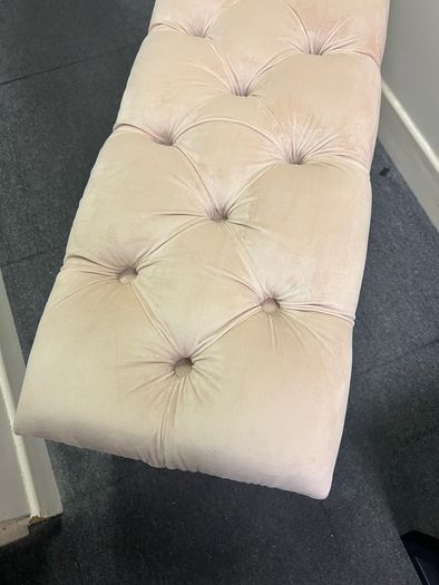Metal frame velvet bench 100x30