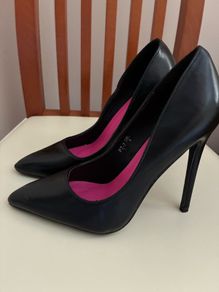 Leather stiletto