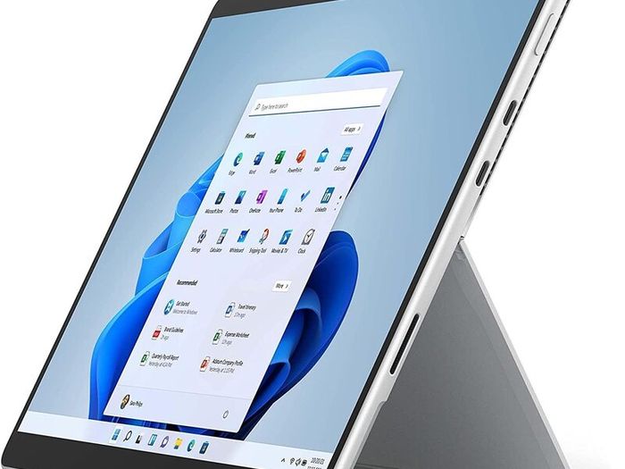 Microsoft Surface Pro 8 13" Touchscreen Intel Evo Platform Intel i5-1145G 8GB RAM 256GB SSD WIN 11 PRO (1982) with Stylus