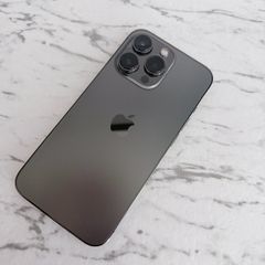 iPhone 13 Pro 98% Battery