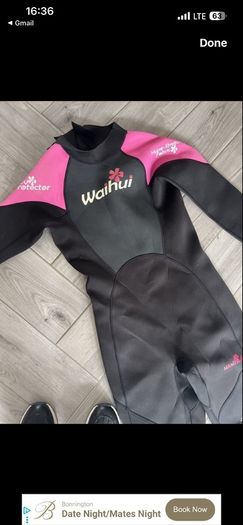 ladies wetsuit size medium