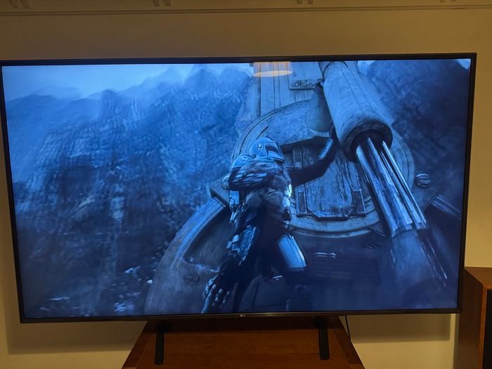 LG 75 inch 4K Smart TV and Wooden Media Unit 475 Euro