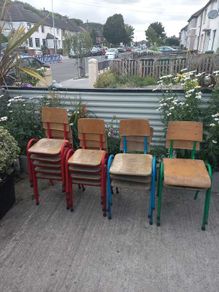 Free school Chairs
