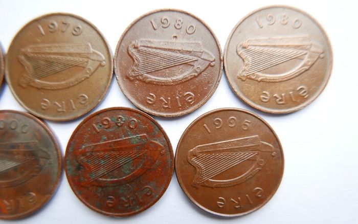 Vintage- Ireland, 2 Pence Bronze Coins