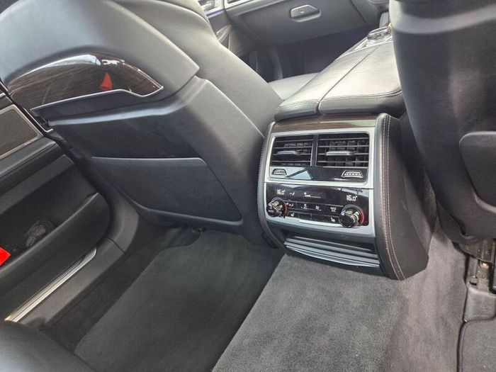 2019 Bmw 7-series