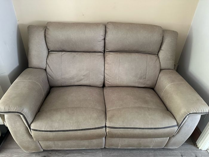 2 seater recliner