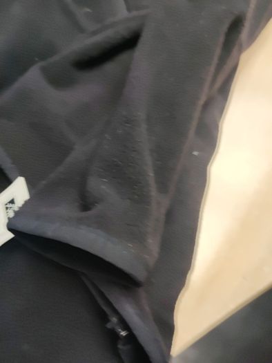 BNWT Age 7 Black Feece