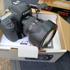 Canon 6d + Ef 24-105mm + Ef 50mm