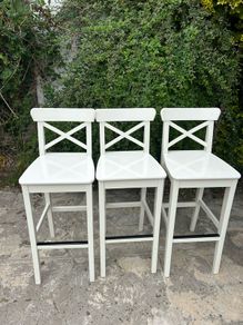 Kitchen island stools