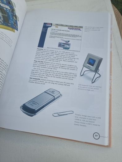 Haynes Computer Manual: The Step-by-step guide to upgrading, repairing and maintaining a PC