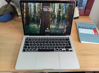 Macbook Air - 2020 - Core i3 - 256GB - 8GB RAM