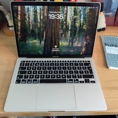 Macbook Air - 2020 - Core i3 - 256GB - 8GB RAM