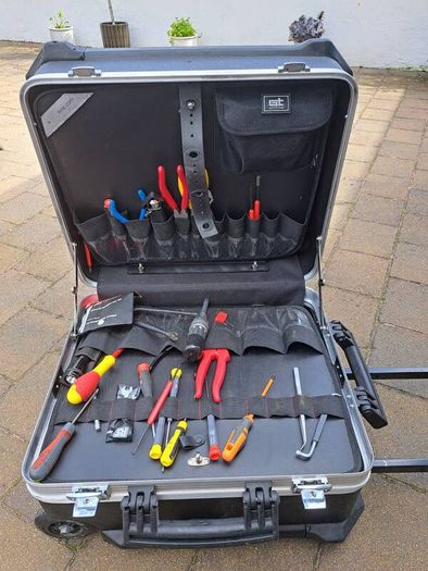 GT Line Turtle 350 Tool Case on Wheels